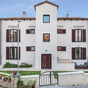 Alba Ii Apartment